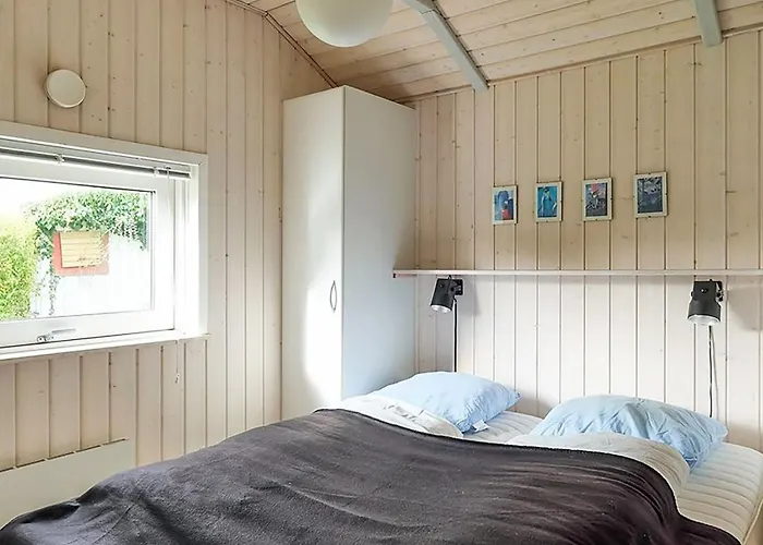 Stenkil - 250m From The Sea By Interhome *