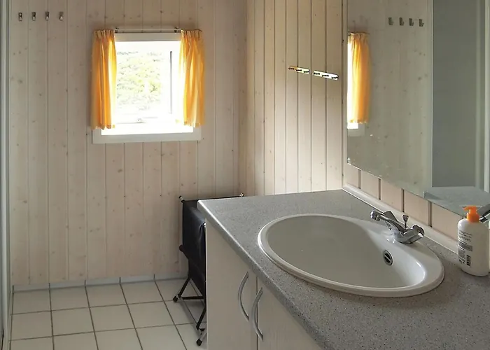 Stenkil - 250m From The Sea By Interhome * Hejls